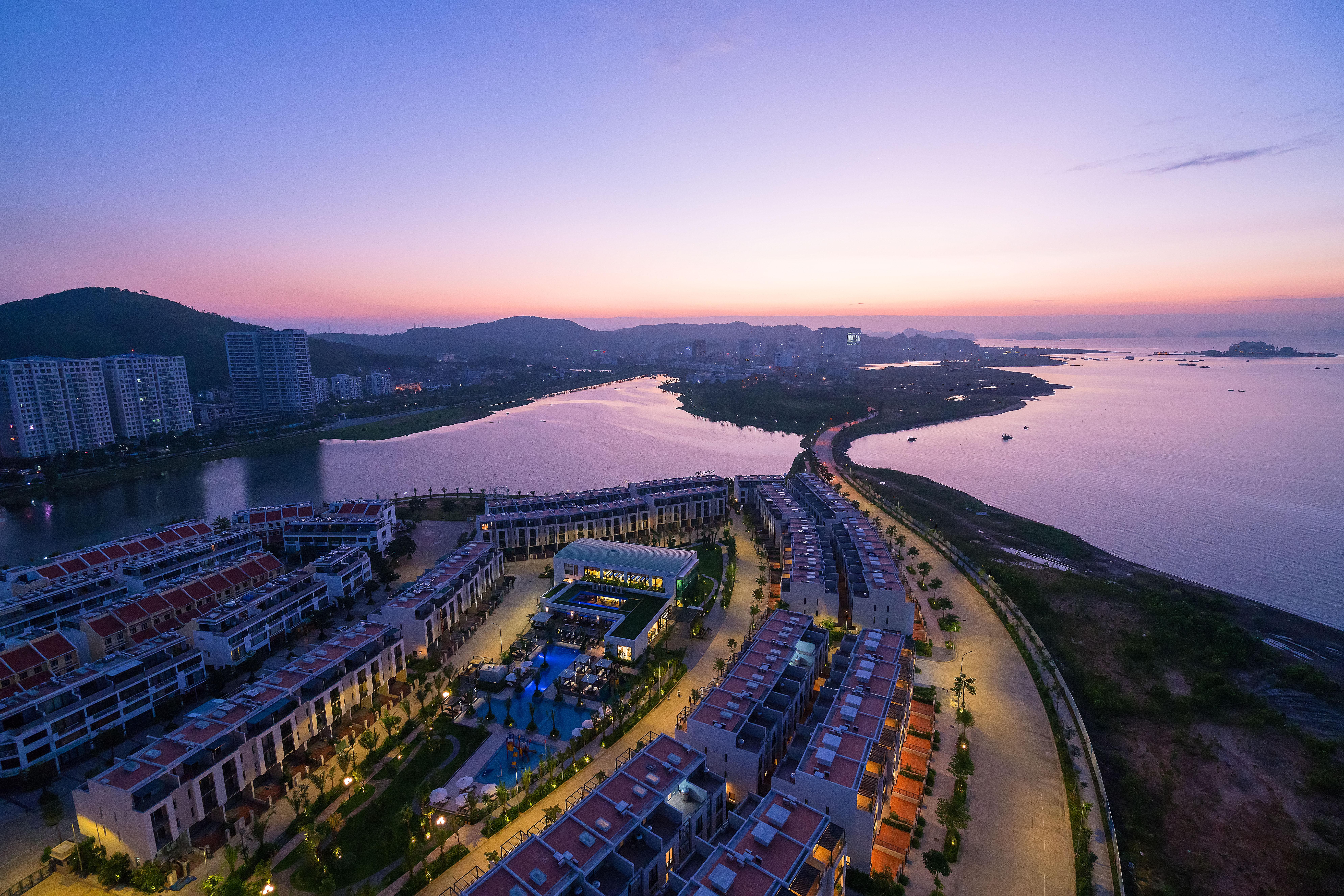 Royal Lotus Ha Long Resort & Villas Bagian luar foto