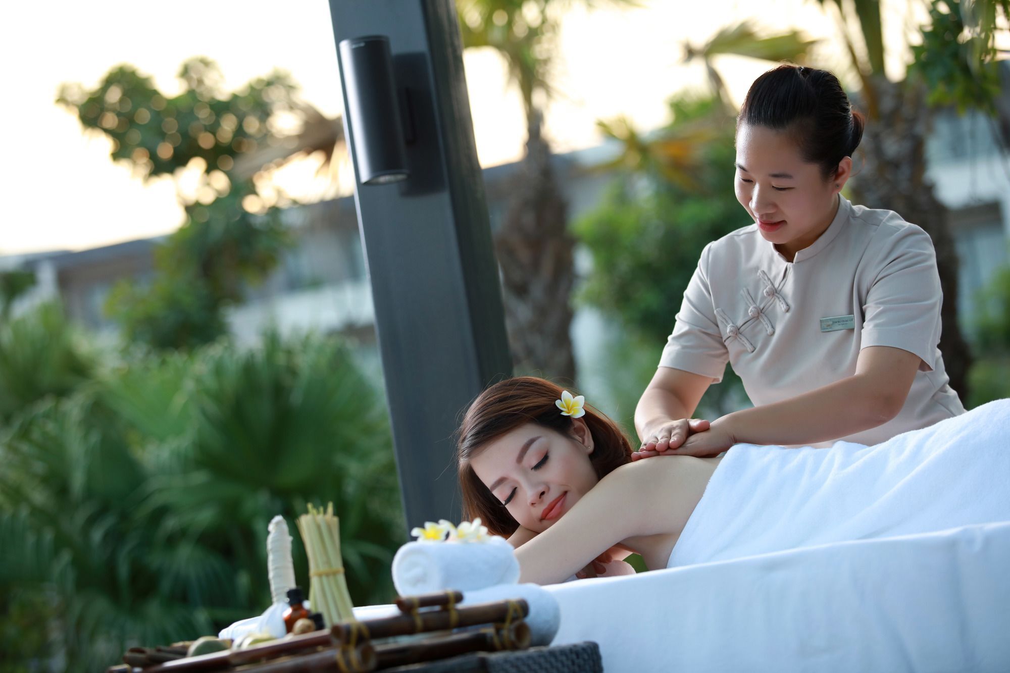 Royal Lotus Ha Long Resort & Villas Bagian luar foto